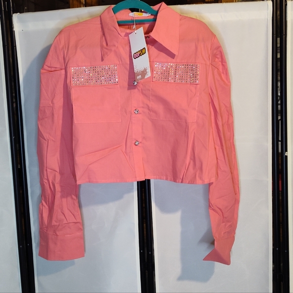 Long Sleeve Collar Rhinestones Cropped Top - Picture 5 of 9